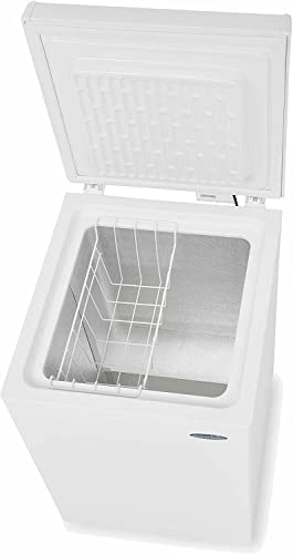 IceKing 97L White Freestanding Chest Freezer