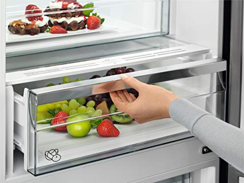 AEG 6000 Series TwinTech Fridge Freezer, White
