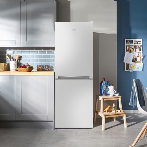 Beko CFG4552W 50/50 Frost Free Fridge Freezer