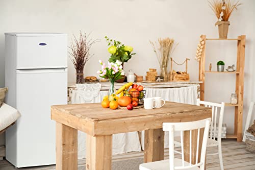 IceKing 55cm 205L Freestanding Fridge Freezer