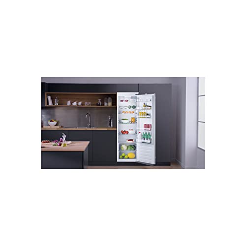Hotpoint Integrated Full Size Fridge with Ice Box