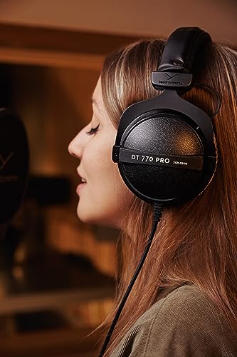 beyerdynamic DT 770 PRO - Studio Headphones 250 Ohm