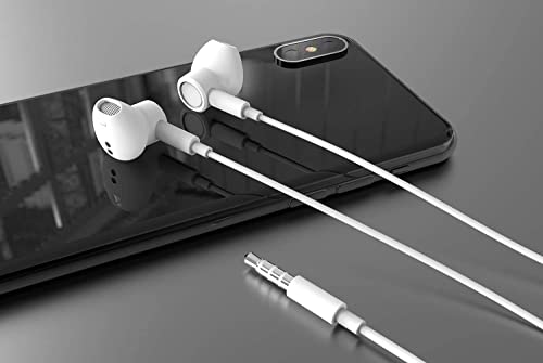 In-Ear Wired Headphones with Microphone and Volume Control