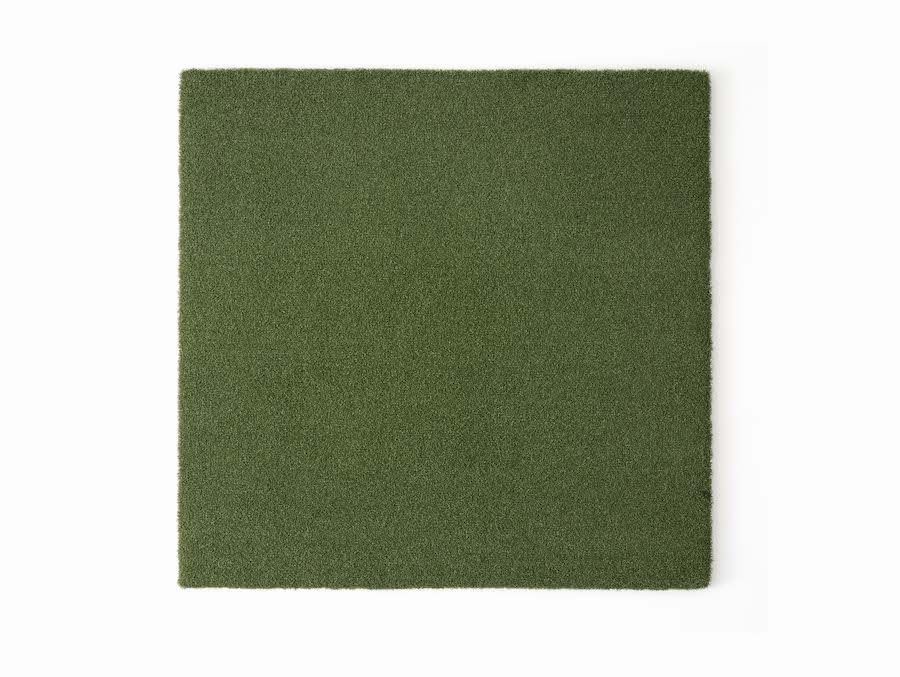 SkyTrak Golf Simulator Studio Pro Package with Accessories