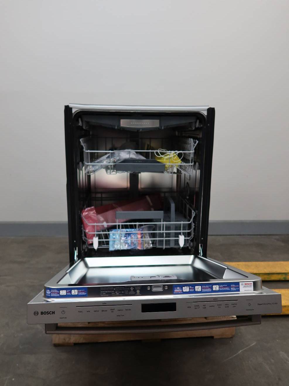 Bosch 24" 800 Series Smart Stainless Dishwasher