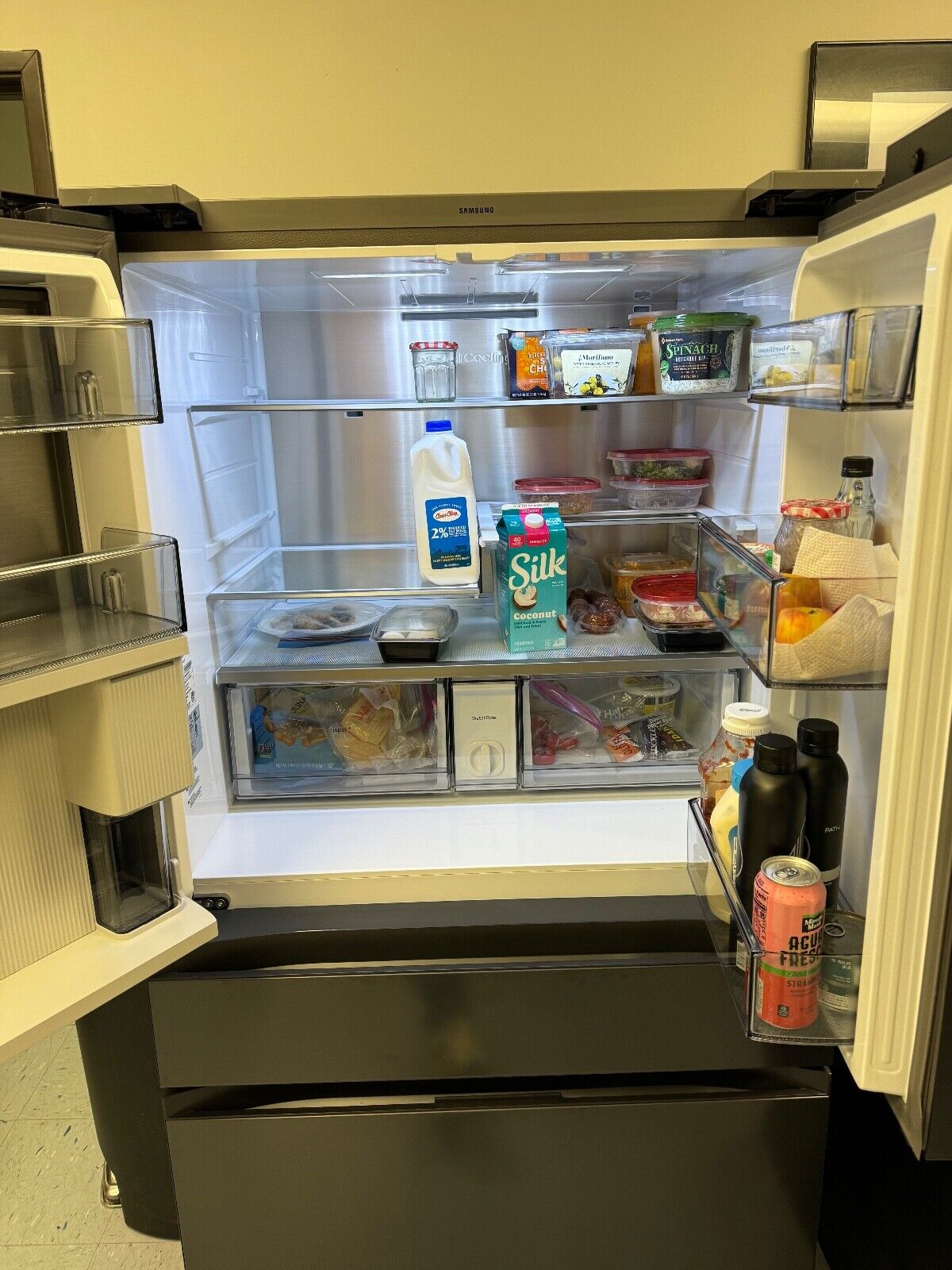 Samsung BESPOKE Smart Refrigerator with Beverage Center & Hub