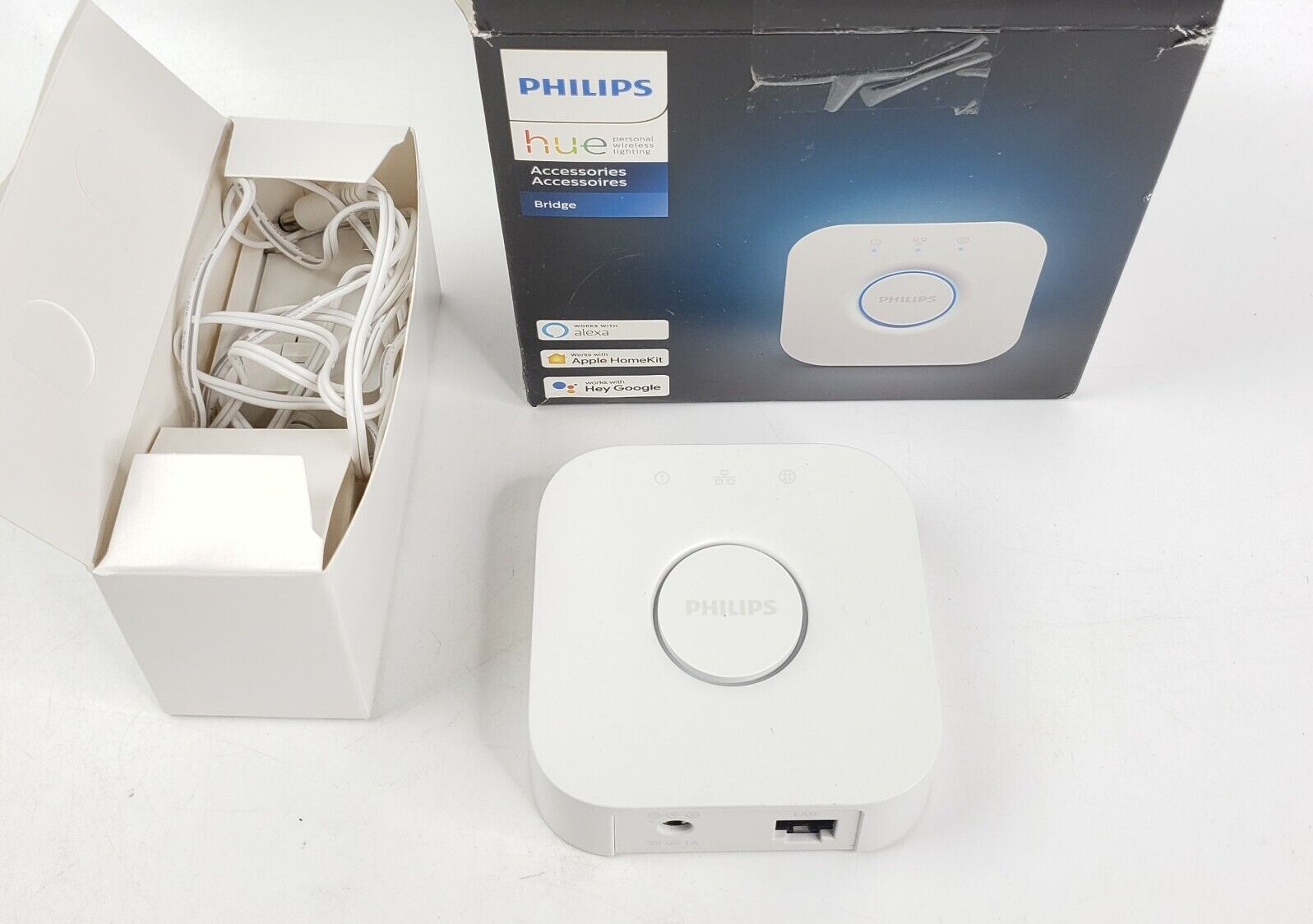 Philips Hue Smart Hub for Voice Control