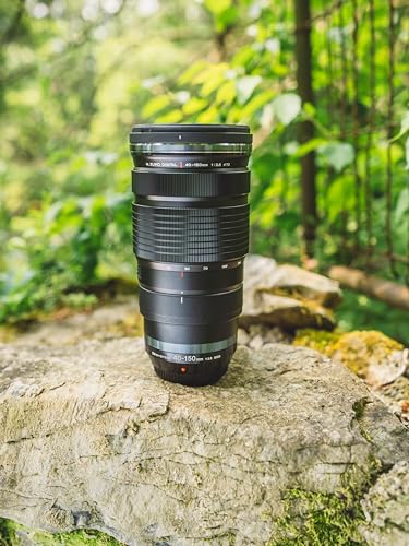 OM SYSTEM M.Zuiko ED 40-150mm f/2.8 PRO Lens Bundle