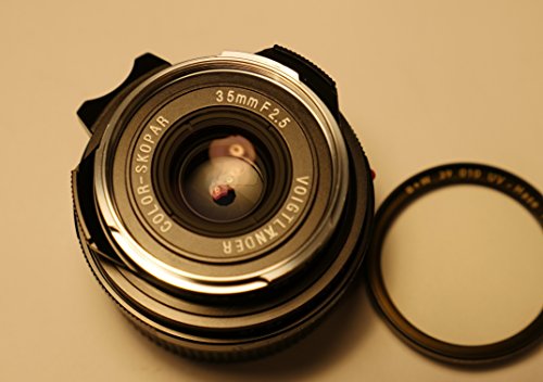 Voigtlander 35mm f/2.5 Wide Angle Manual Focus Lens