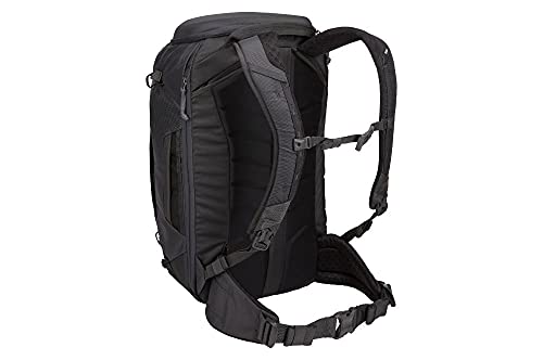 Thule Landmark 40L Travel Pack in Obsidian
