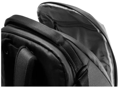 Peak Design 20L Black Everyday Backpack with Laptop Sleeve