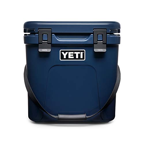YETI Roadie 24 Cooler in Navy Blue