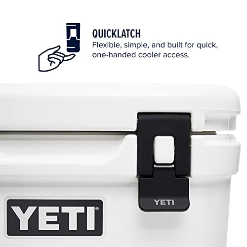 YETI Roadie 24 Cooler in Navy Blue