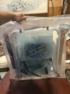 Tommy Bahama Lay Flat Folding Backpack Beach Chair