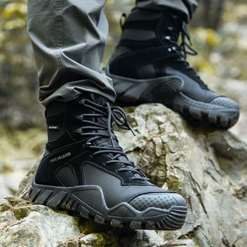 Black Tactical Military Boots for Camping and Hunting