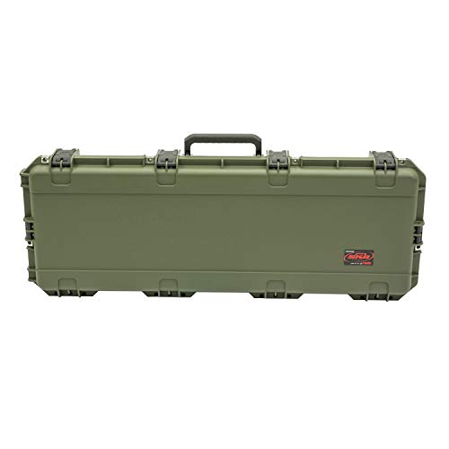 SKB iSeries Green Military Grade Bow Case with Wheels