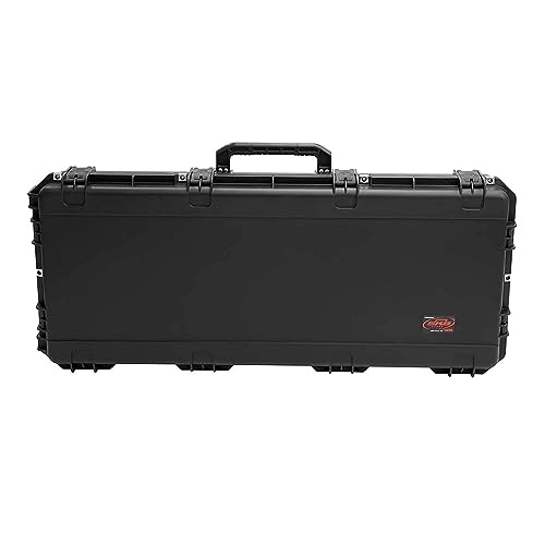 SKB iSeries Hunting Bow Equipment Case, Black