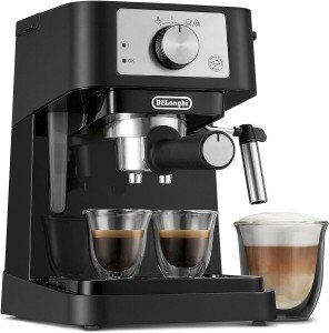DeLonghi Stilosa Espresso Machine in Black