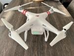 DJI Phantom 3 Drone with Extra Battery & Case