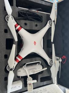DJI Phantom 3 Drone Bundle with New Battery