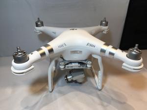 DJI Phantom 3 Drone Model W322B
