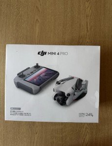 DJI Mini 4 Pro Fly More Combo Drone