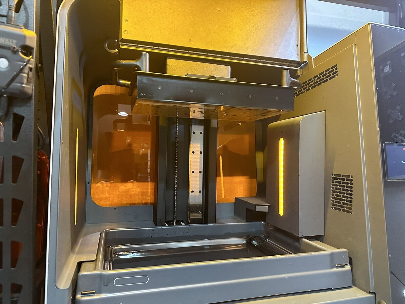 Formlabs Form 3L 3D SLA Printer