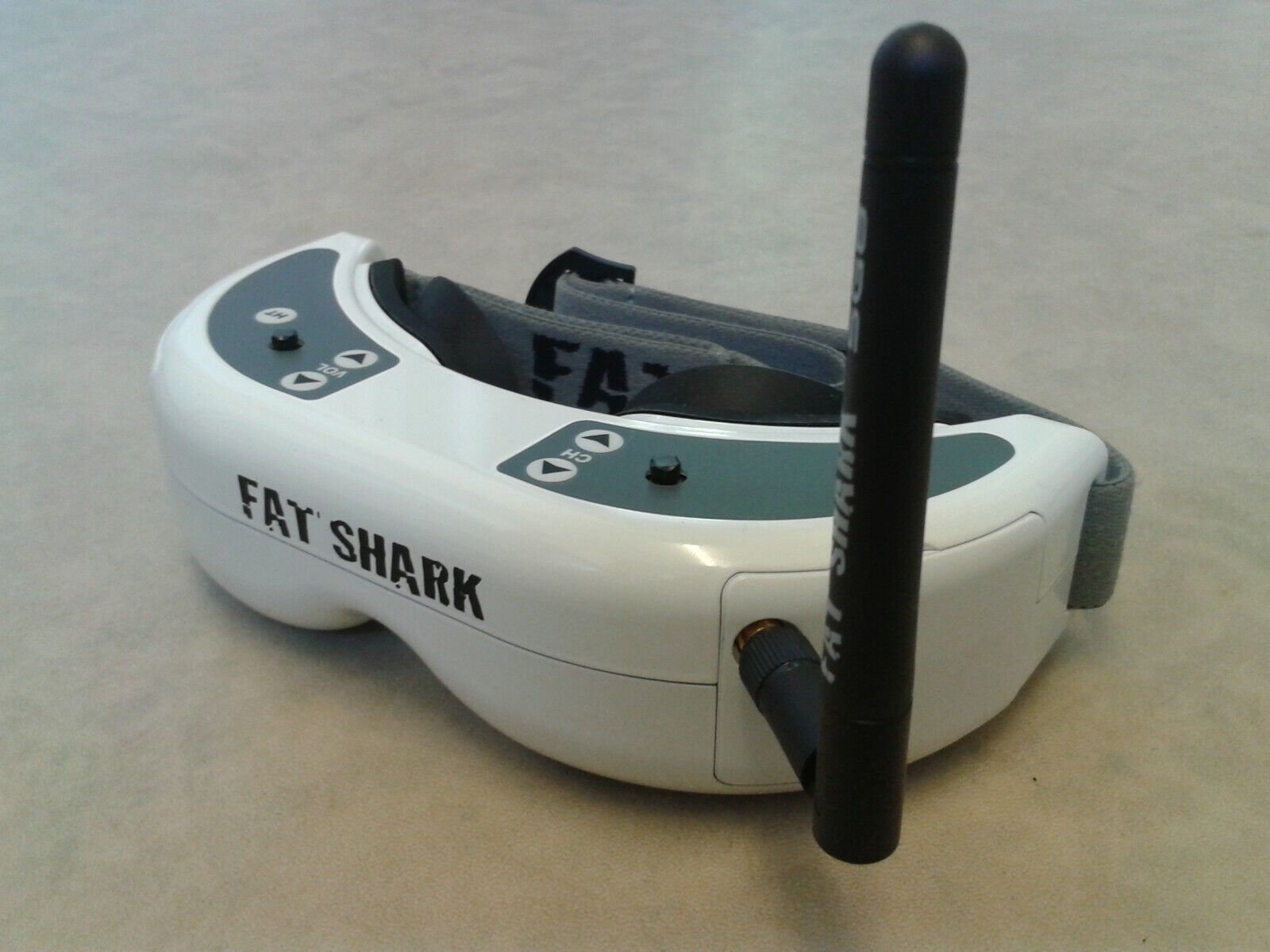 HD FPV Goggles with 5.8GHz Receiver