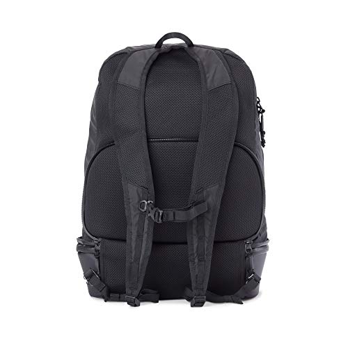 NOMATIC McKinnon Travel Camera Backpack for Photographers
