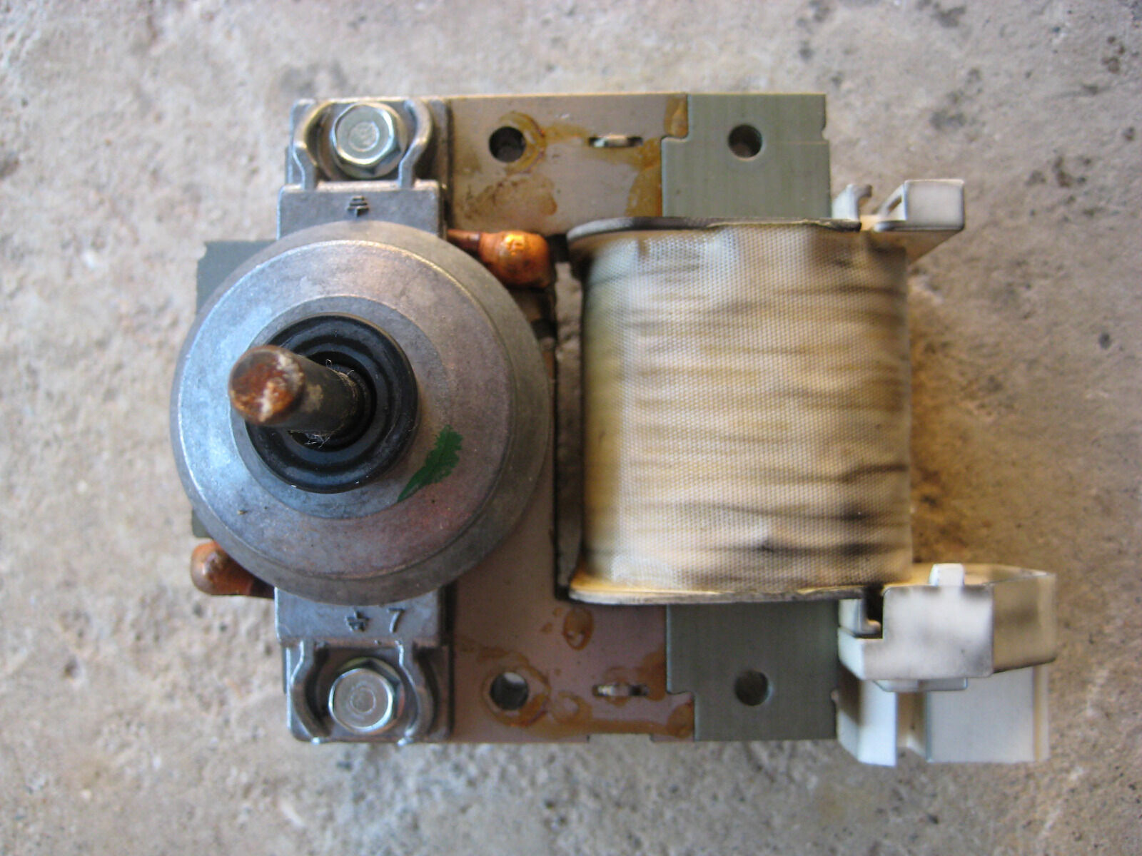 Indesit IWDE 7125 B Washer Dryer Motor