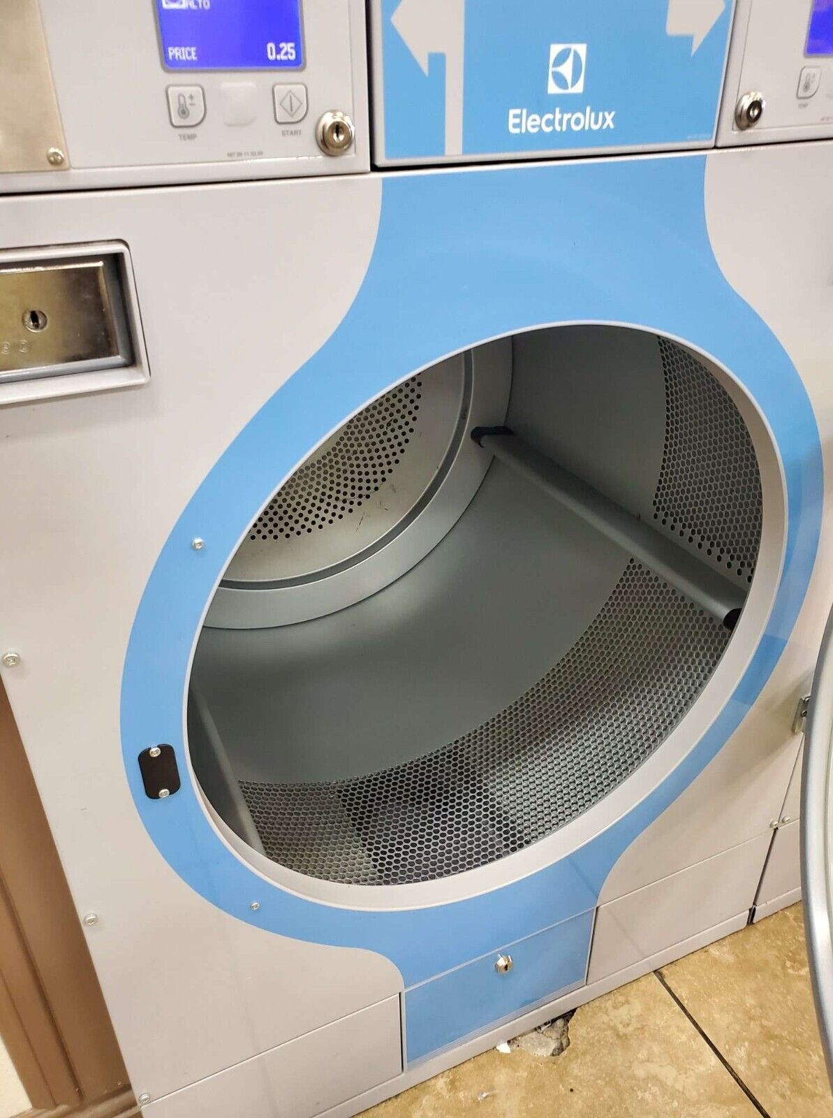 Electrolux 35lb Tumble Dryer T5300S
