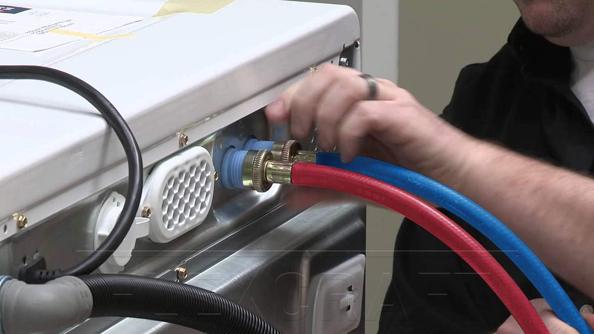 Durable 4ft Rubber Washing Machine Hose Connector