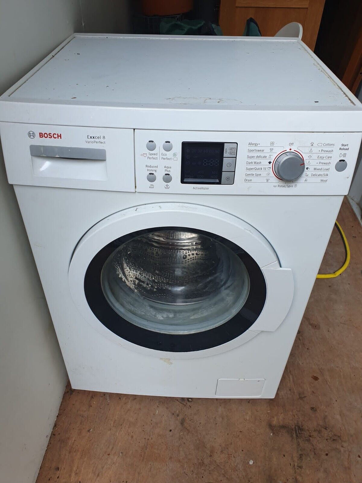 Bosch Washing Machine Excell 8 Varioperfect - Excellent condition 