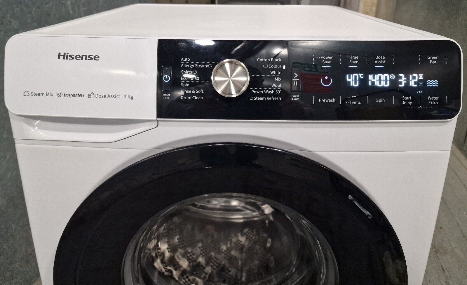 Hisense 9Kg Washing Machine with Steam Refresh