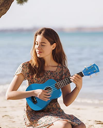 Donner Soprano Ukulele Bundle Kit with Free Lessons