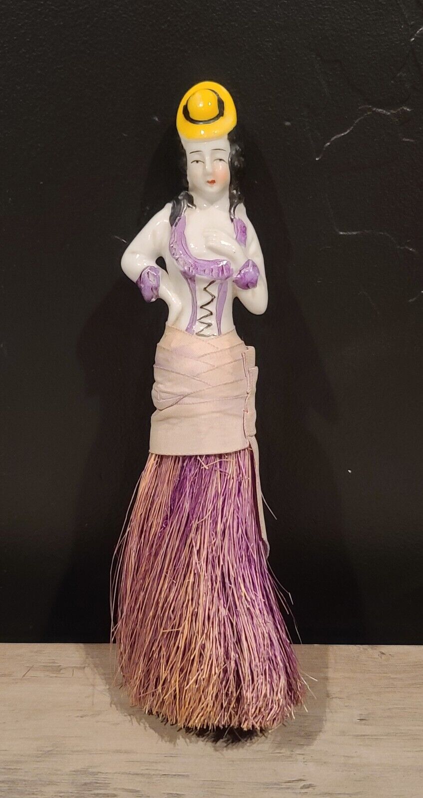 1920s-30s Lavender Porcelain Womens Grooming Brush