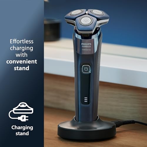 Philips Norelco 7800 Wet & Dry Electric Shaver