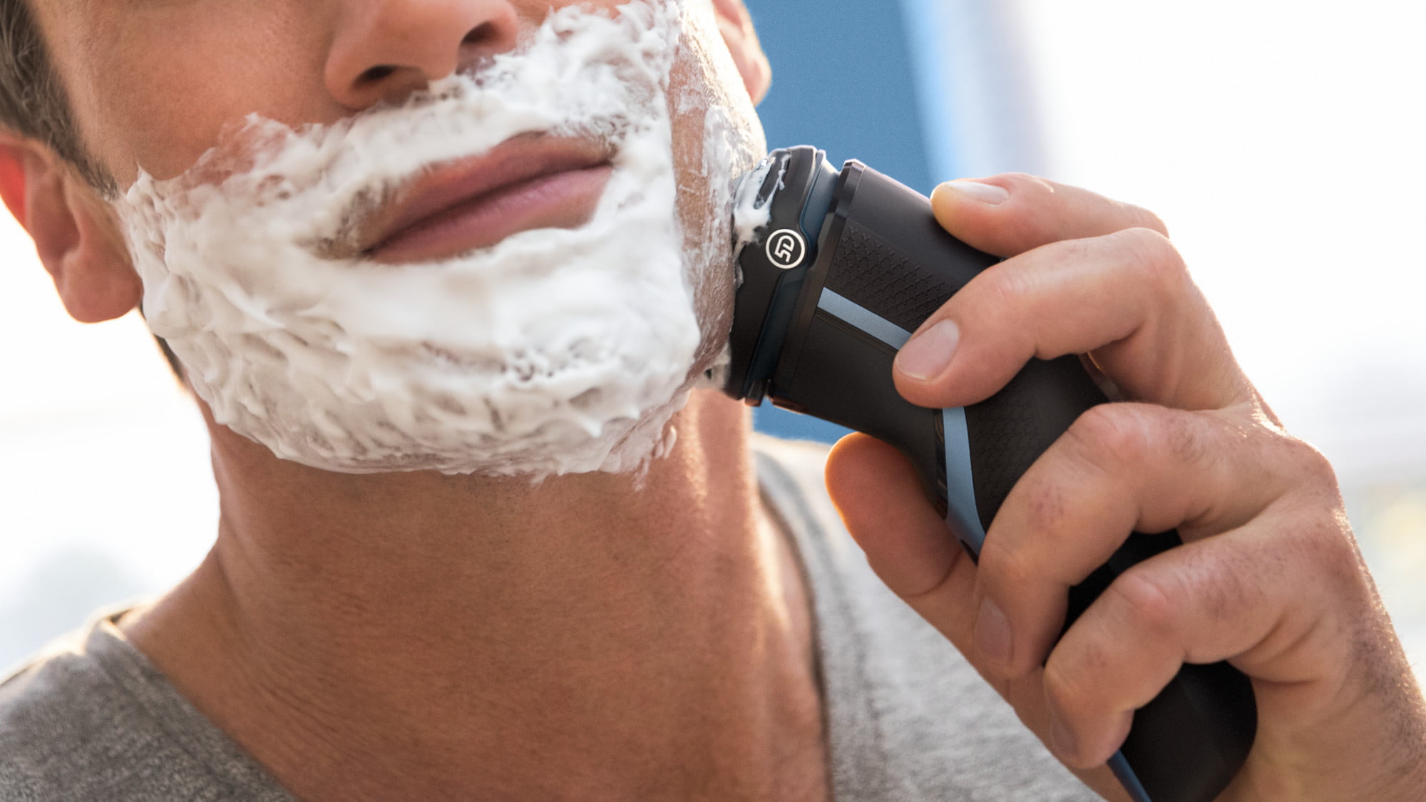 Philips Norelco Shaver with Pop-Up Trimmer