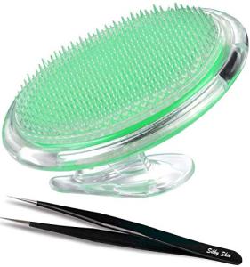 Exfoliating Brush for Razor Bumps and Ingrown Hairs