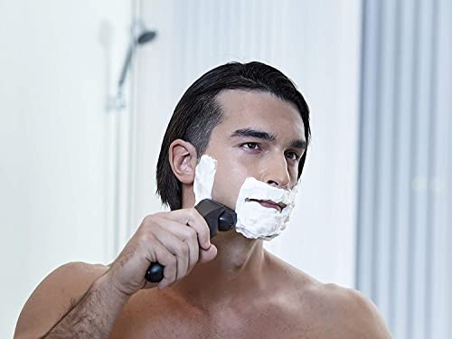 Panasonic ES-RT37 Wet/Dry Rechargeable Electric Shaver