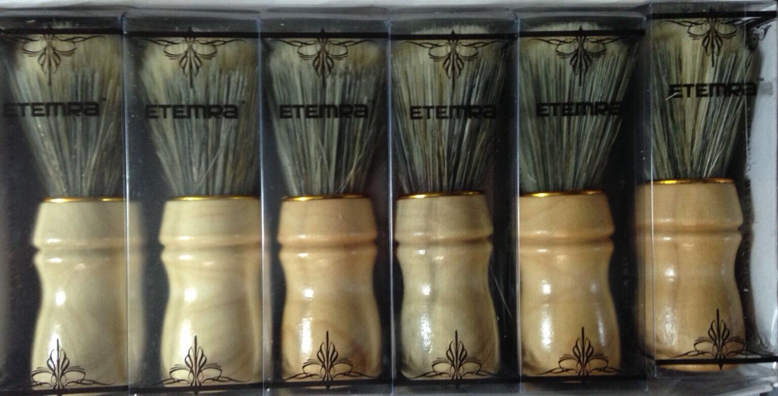 High-Quality Men's Shaving Brush with Wooden Handle