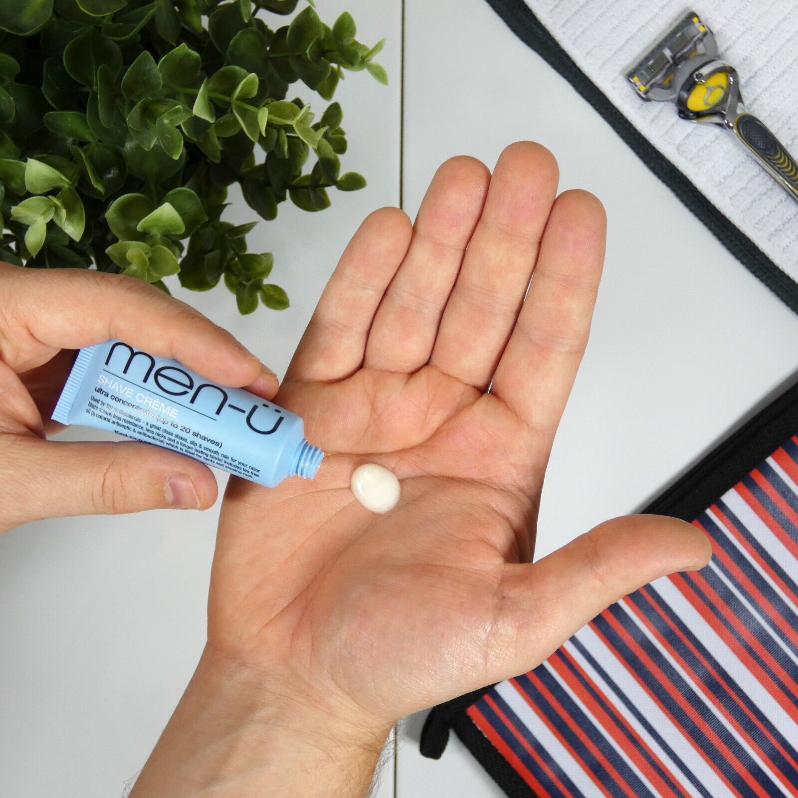 men-u Skin Refresher Kit: Shaving Cream, Wash & Toner