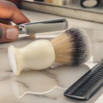 Traditional Men’s Shaving Brush for Rich Lather
