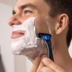 BIC Hybrid 3 Flex Men's Razor Kit