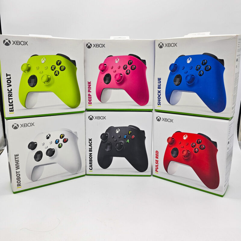 Microsoft Xbox Wireless Controller For Xbox Series X / S, Xbox One & PC