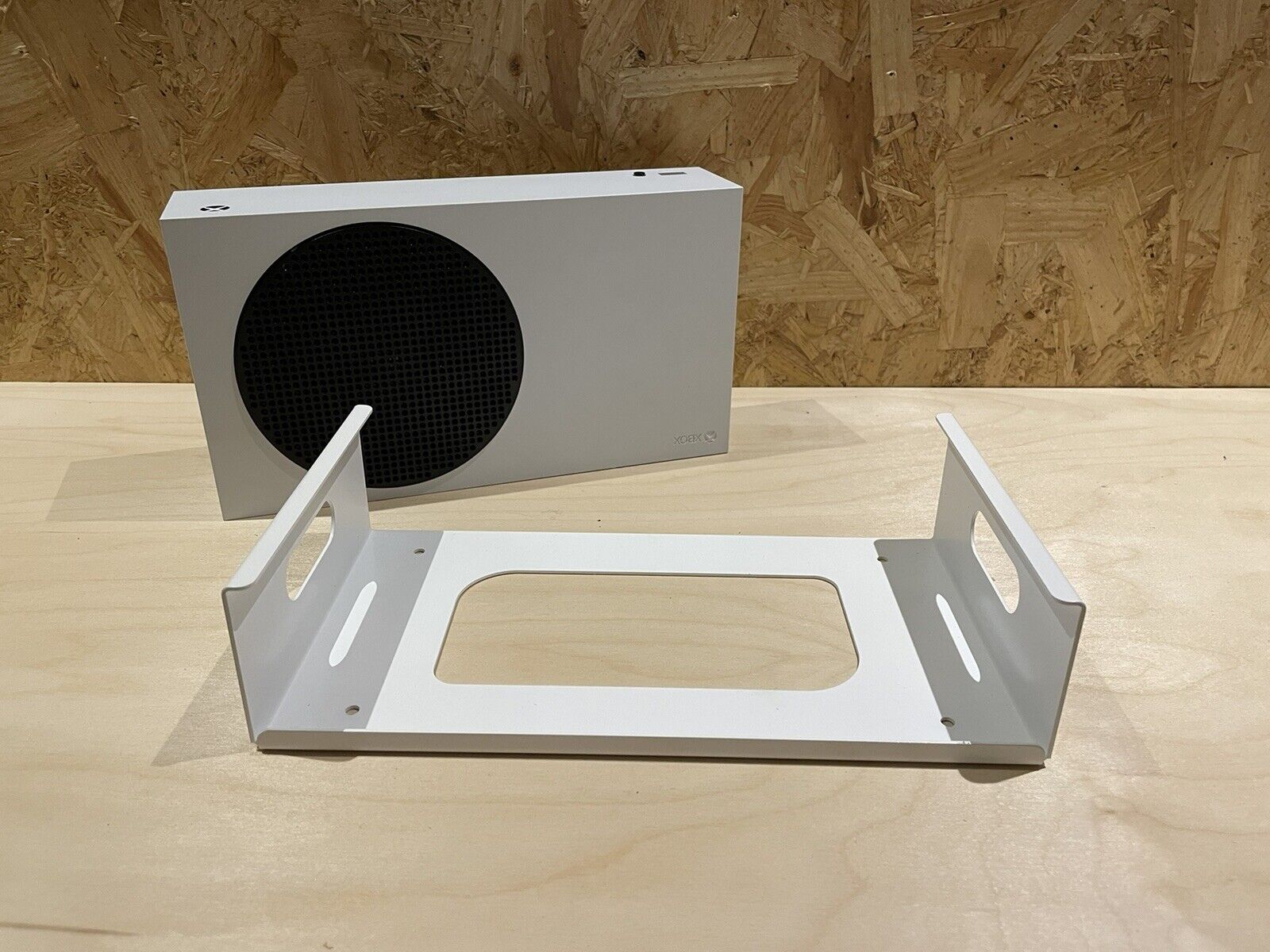 XBOX Series S White Wall Mount Bracket