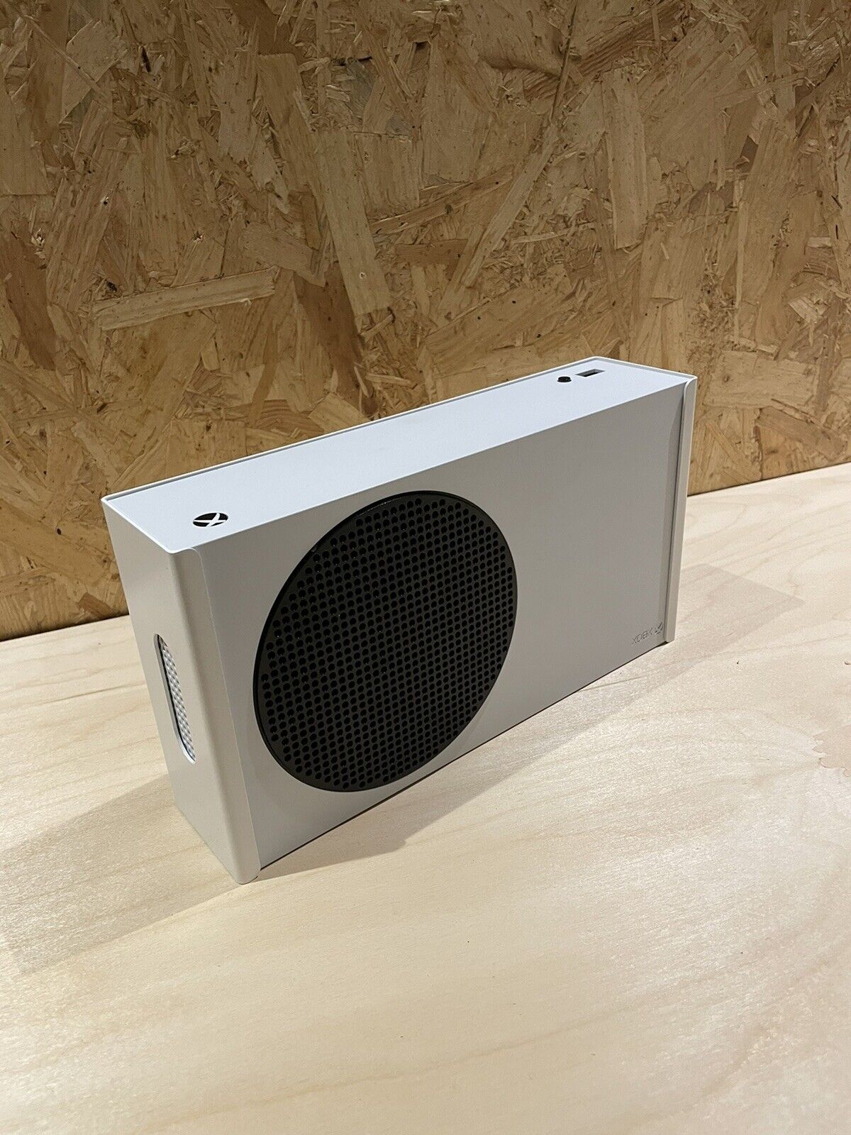XBOX Series S White Wall Mount Bracket