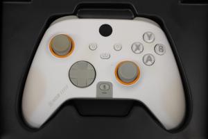 SCUF Instinct Pro Wireless Xbox Controller - White