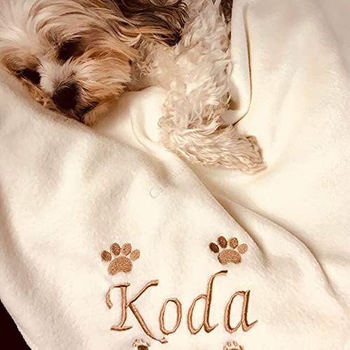 Customized Cozy Fleece Dog Blanket with Embroidered Name