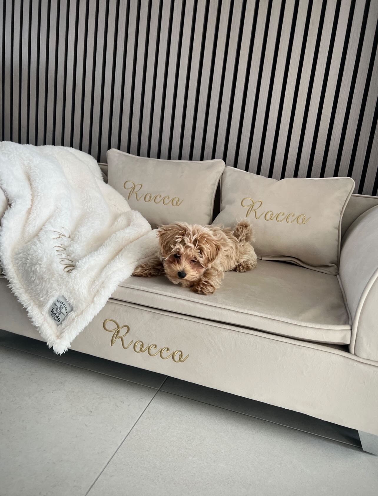 Customized dog couch